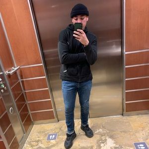 Meet your Posher, Jeremy